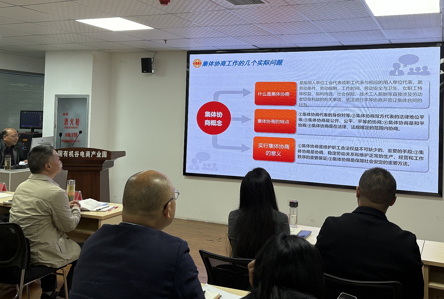 e1efaf3aefbca816e05031f65ab36852_副本.jpg