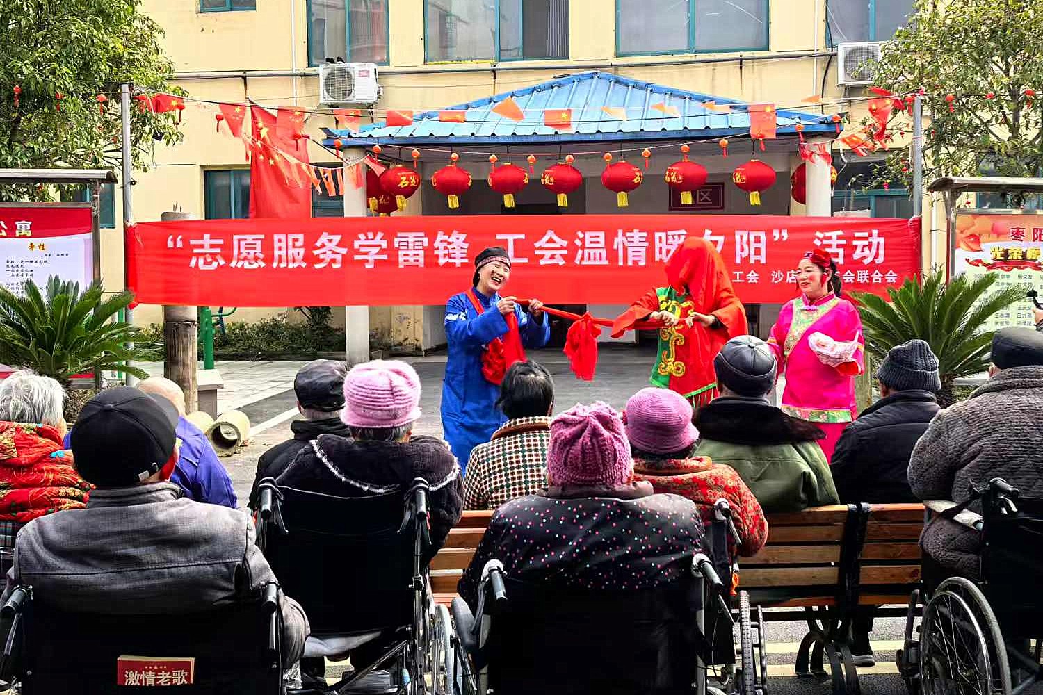 表演2_副本.jpg