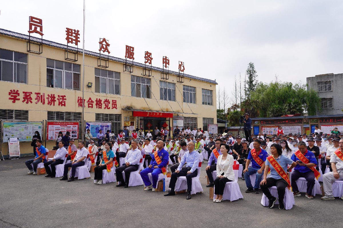 活动现场 黄瑜摄.jpg