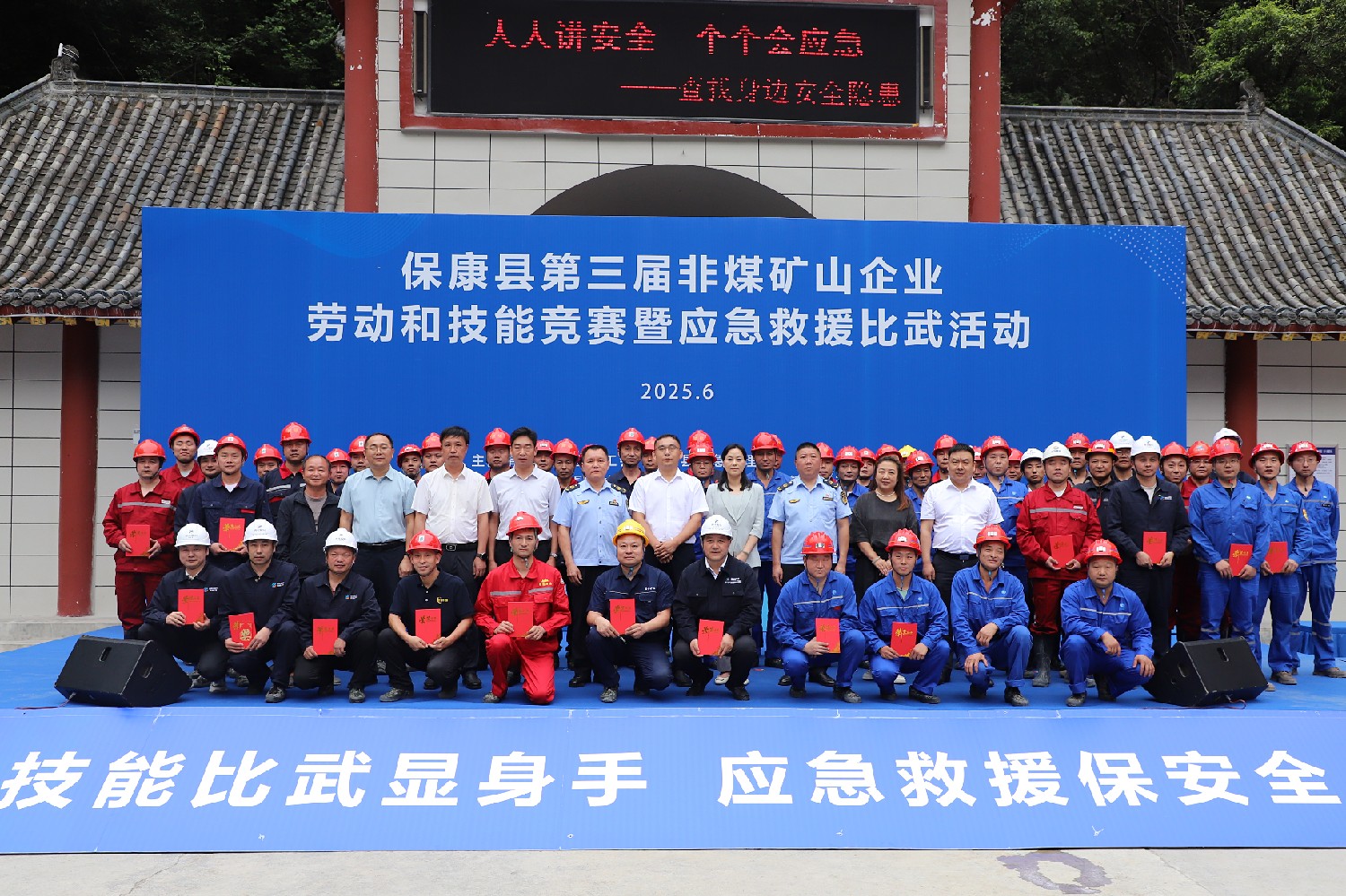 14332FF57CB62B002D10B032B106AD7B_副本.jpg